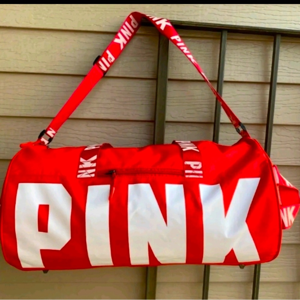 Duffle bag new large gym bag weekend bag carry on suitcase red